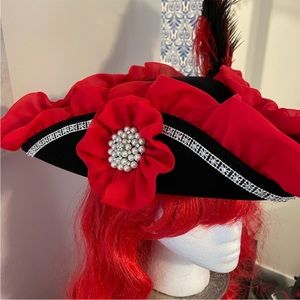 Pirate hat / costume